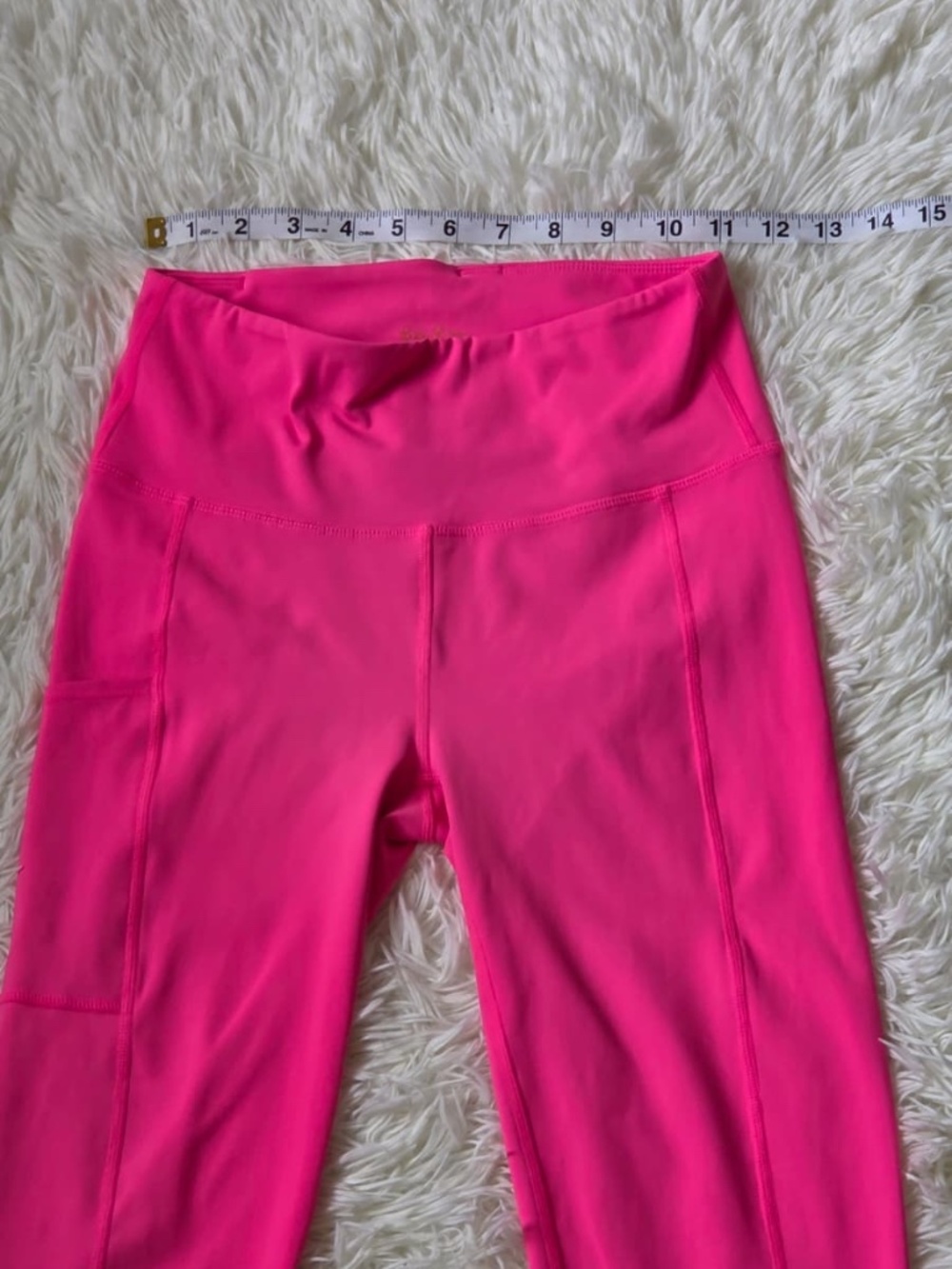 Lilly Pulitzer Set (Leggings and Top) - Picture 15 of 16